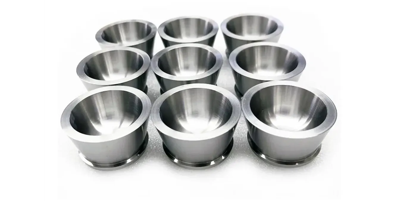 What are the problems with tungsten crucible?