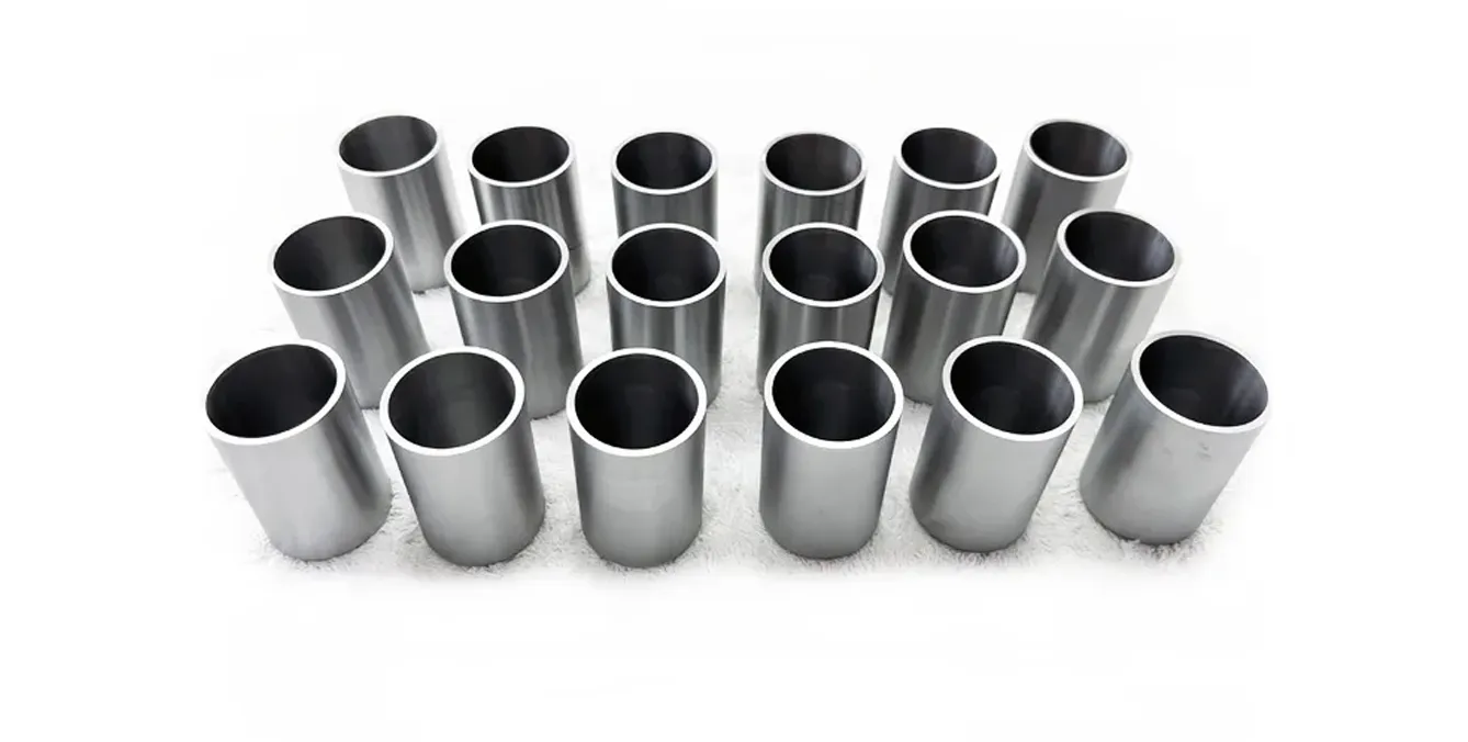 What is the production process of molybdenum crucible